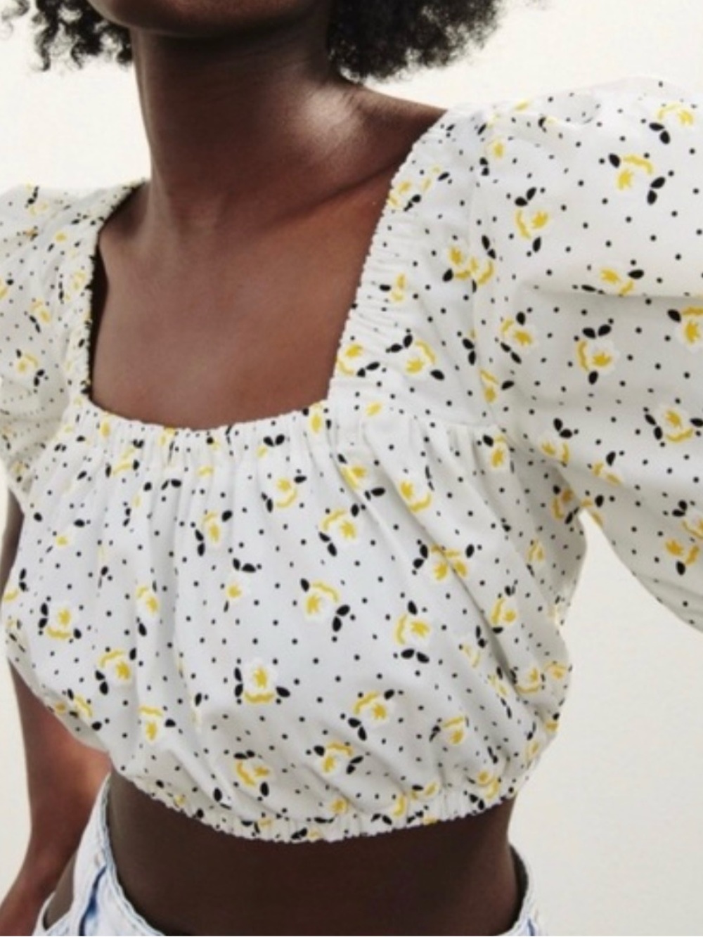 Zara White Floral Puff-Sleeve Crop Top
